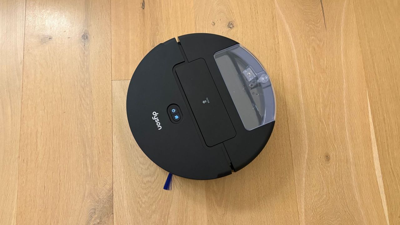 Testing Dyson Spot+Scrub AI Robot Vacuum Cleaner
