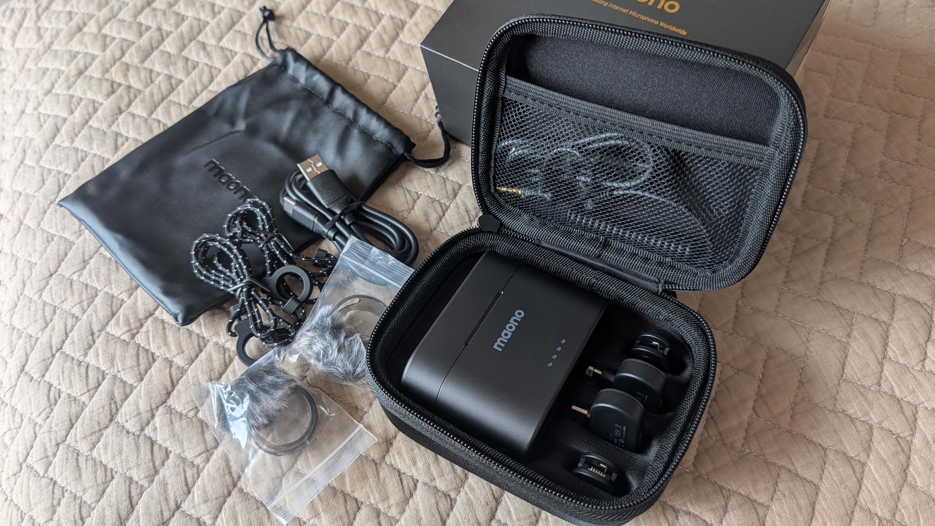 Maono T5 Wave combo kit Wireless Lavalier Microphone for iPhone/Android/Camera/PC