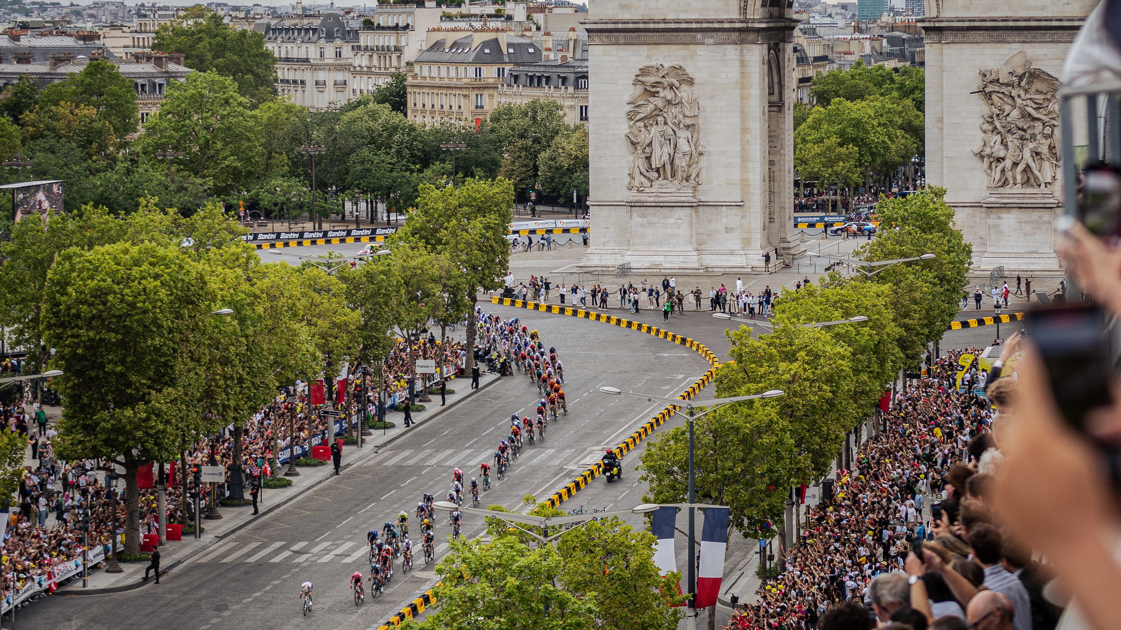 Paris Champs-Elysees Tour de France