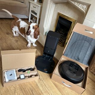 Testing the iRobot Roomba i7+ vacuum cleaner at home
