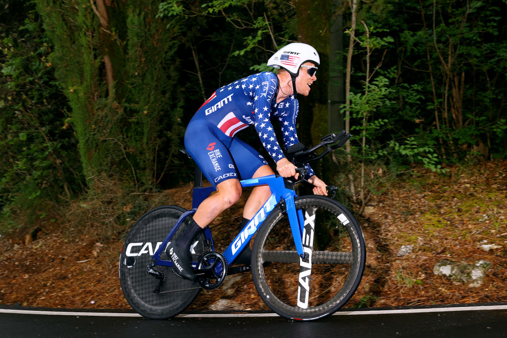 VERONA ITALY MAY 29 Lawson Craddock of United States and Team BikeExchange Jayco sprints during the 105th Giro dItalia 2022 Stage 21 a 174km individual time trial stage from Verona to Verona ITT Giro WorldTour on May 29 2022 in Verona Italy Photo by Michael SteeleGetty Images
