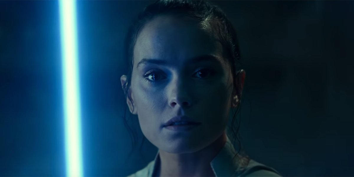 Rey wielding the Skywalker lightsaber