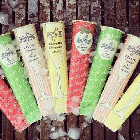 Green, Leaf, Wood, Material property, Plant,