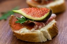Proscuitto and fig on an open sandwich