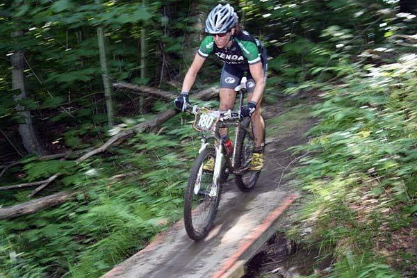 Mary McConneloug (Kenda-Seven-No Tubes) rounded out the podium with fifth place