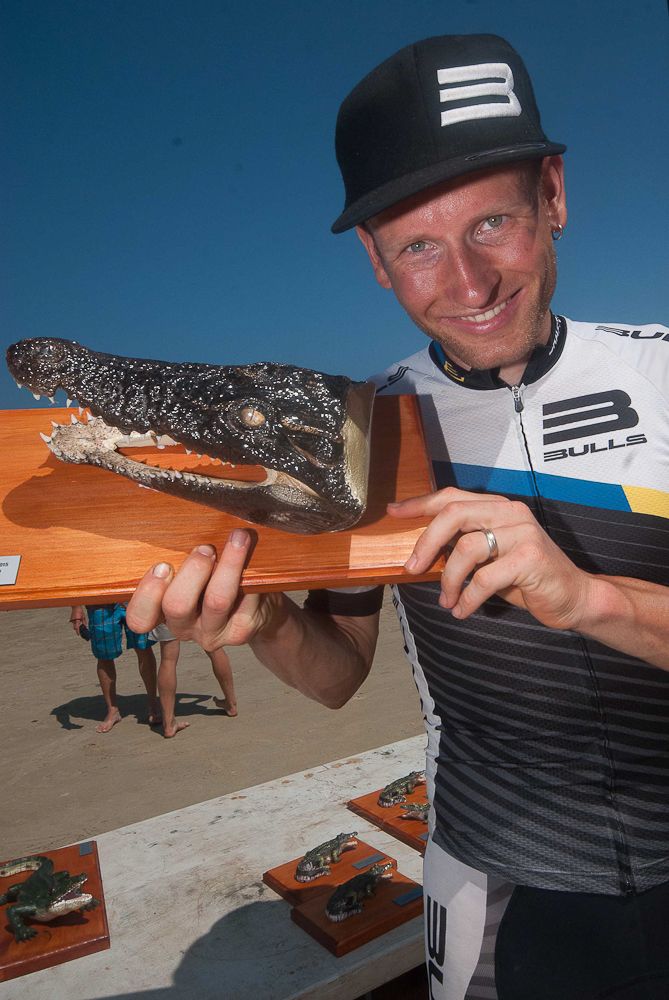 The overall race winner Urs Huber with "his" Crocodile Trophy 2015 - third race victory since 2009 and 2010.