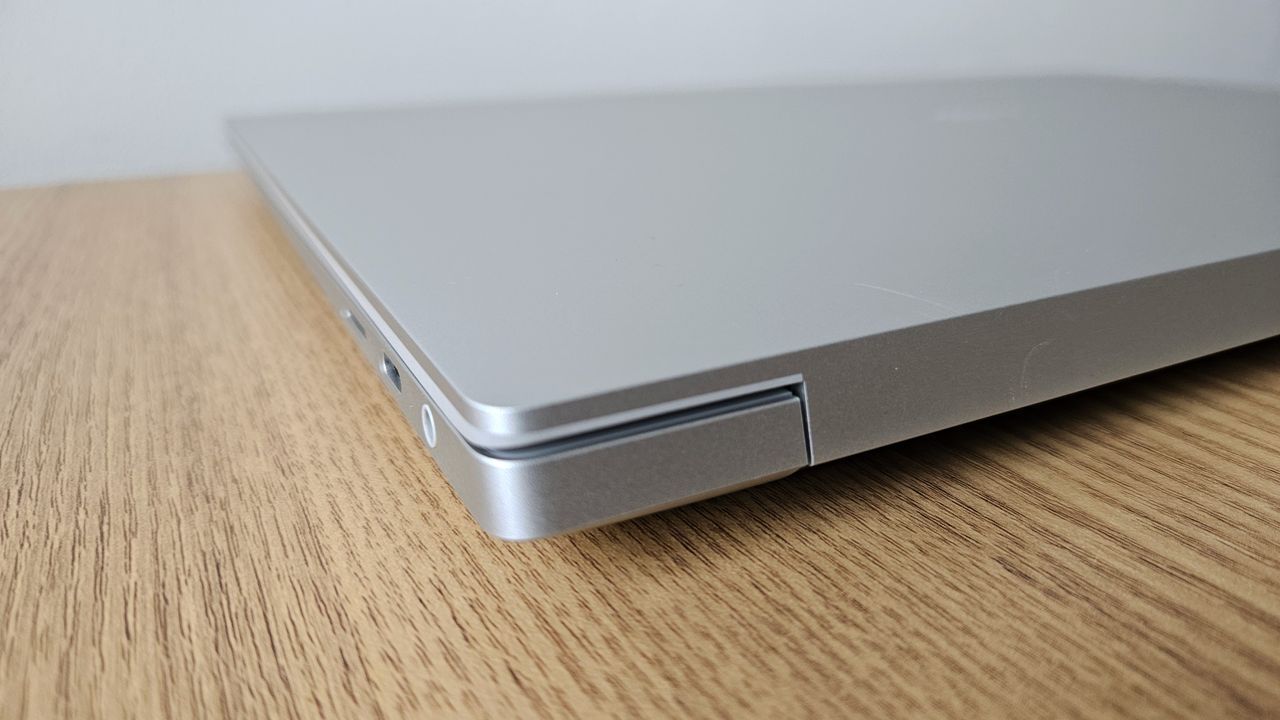 The Dell 16 Premium on a desk