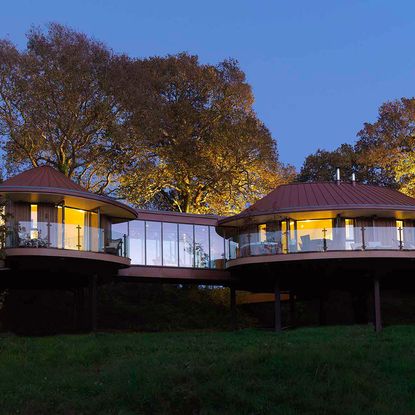 Glamping: Chewton Glen Treehouses