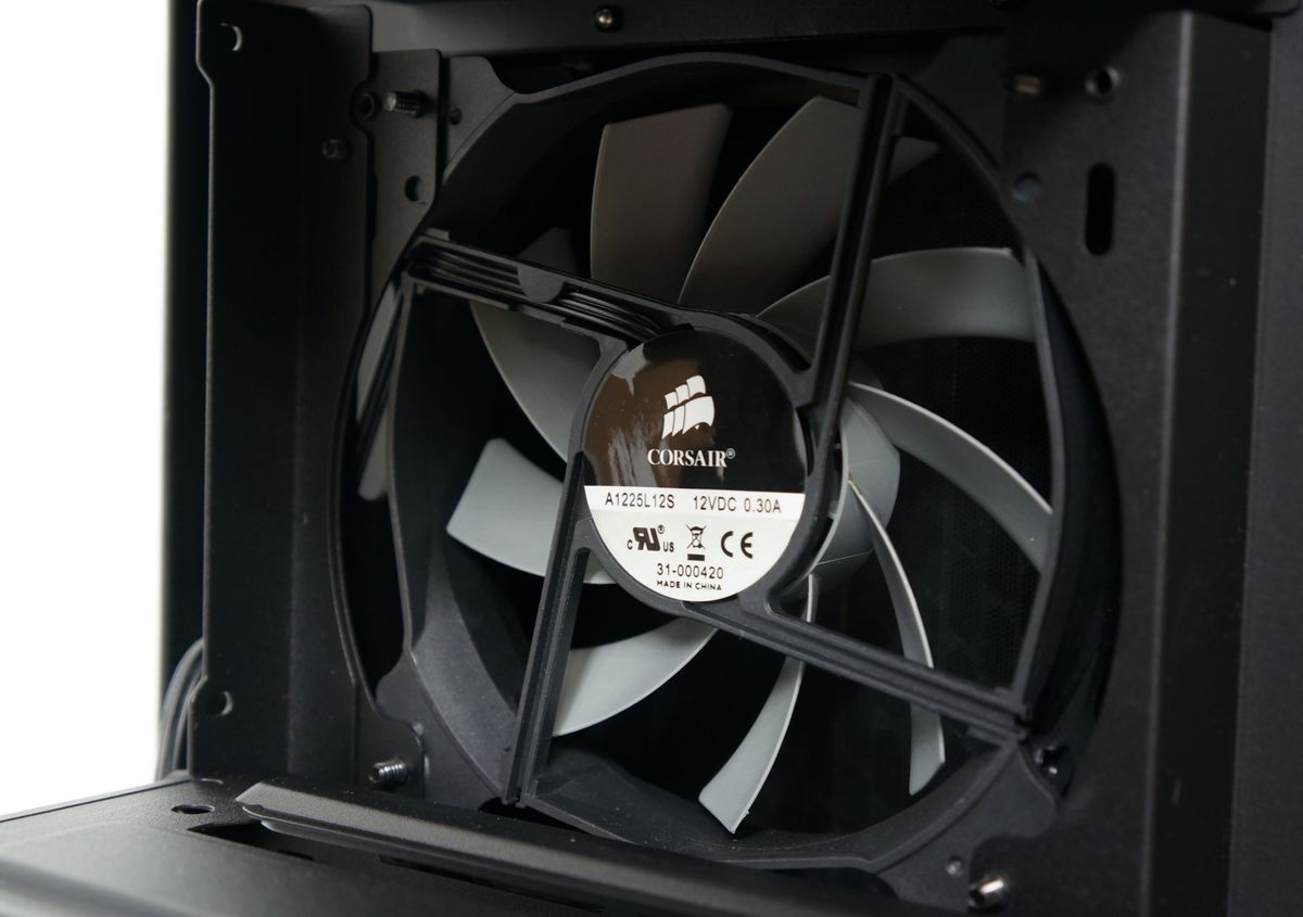 The Obsidian 900D's Stock Cooling System - Corsair Obsidian 900D Review ...