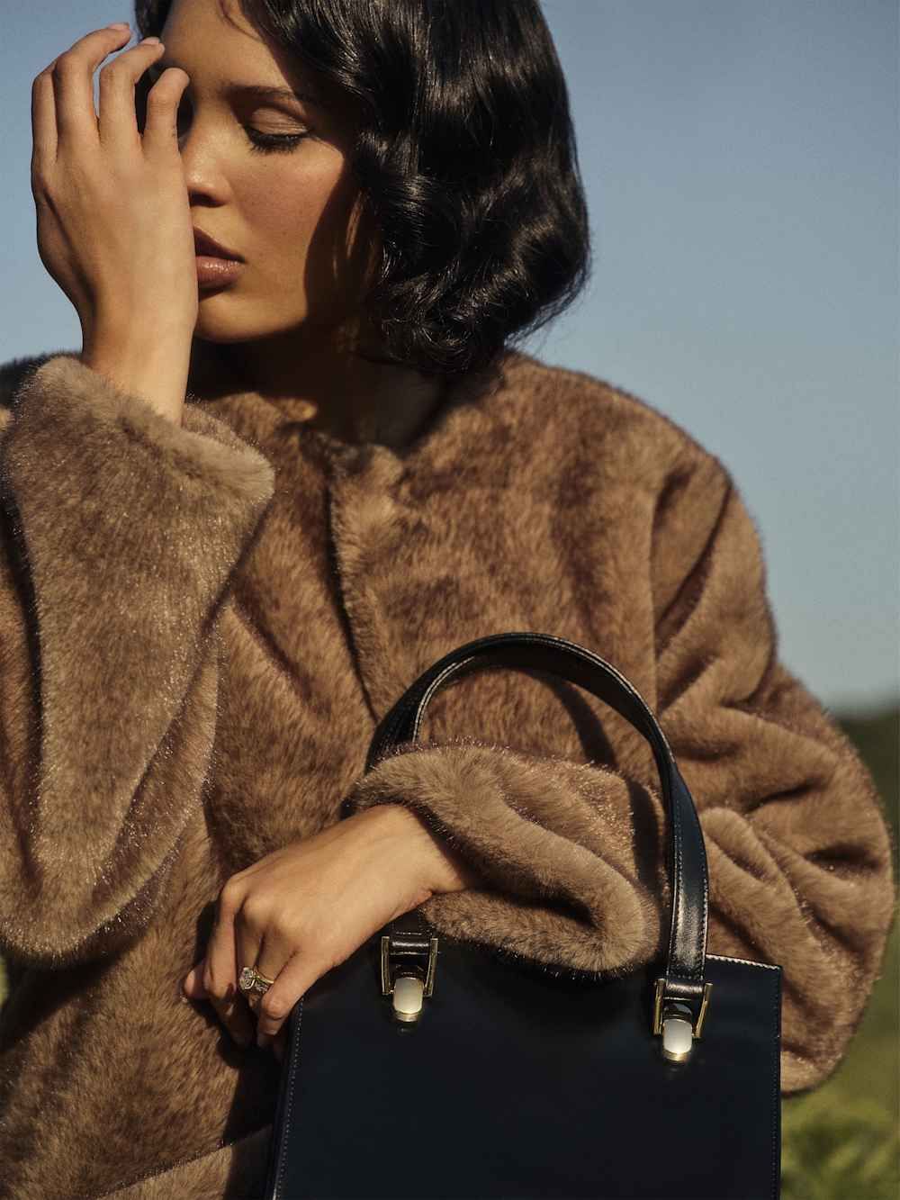 Nara Shoulder Bag