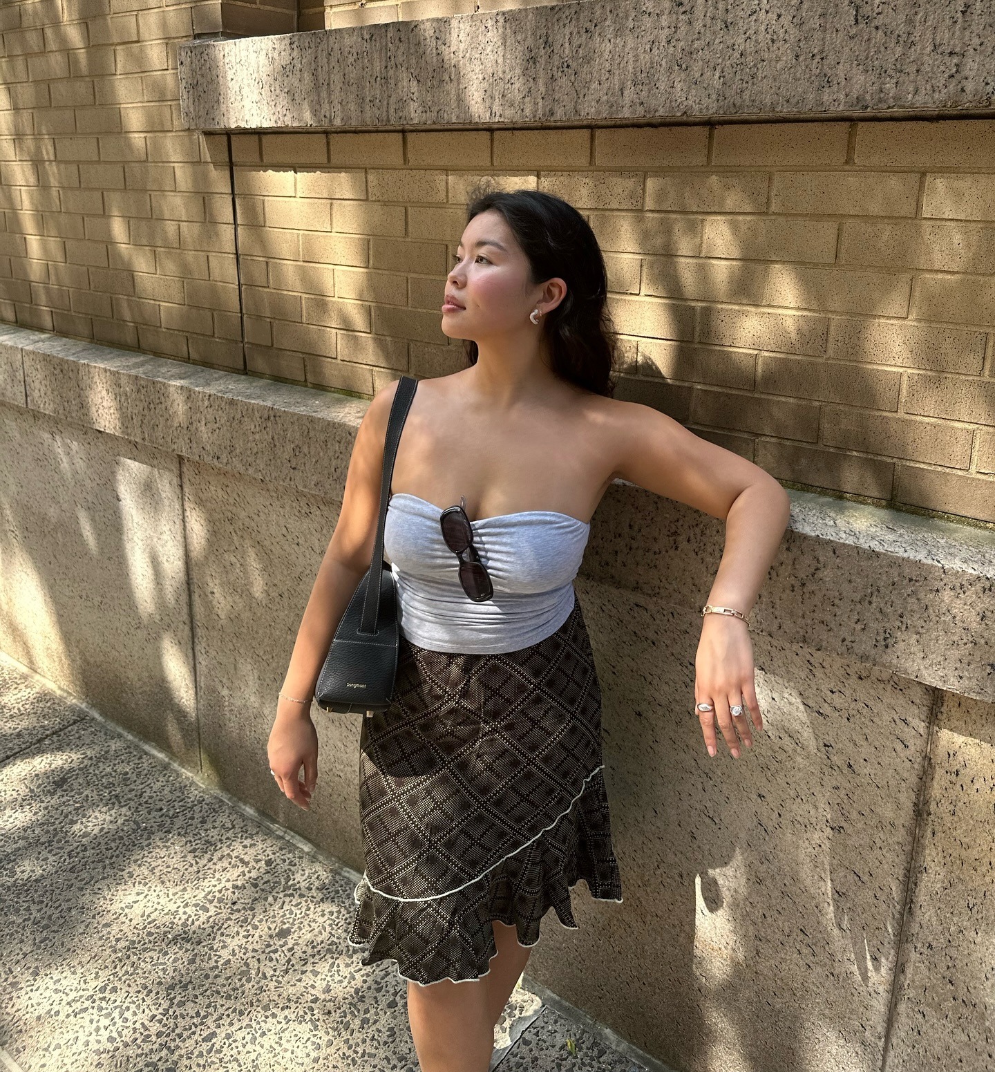 @alllisonsonho wearing one of the best strapless tops