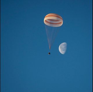 Half-Moon and Soyuz