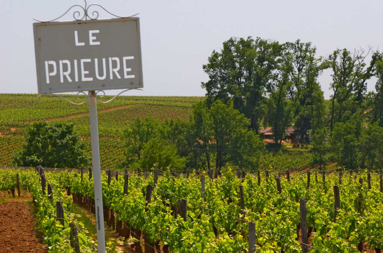Calon-S&eacute;gur owner Suravenir has bought three Right Bank estates in Bordeaux, including Le Prieur&eacute; in St-Emilion.