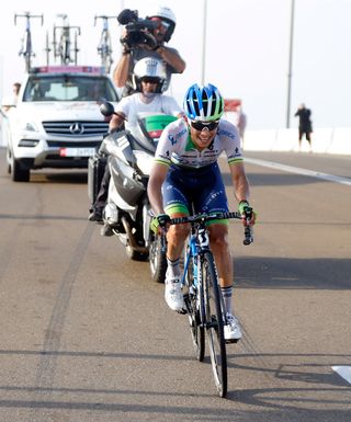 Esteban Chaves (Orica - GreenEdge) attacked with 5km to go