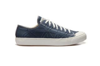 navy sneakers with white soles, sustainable trainers