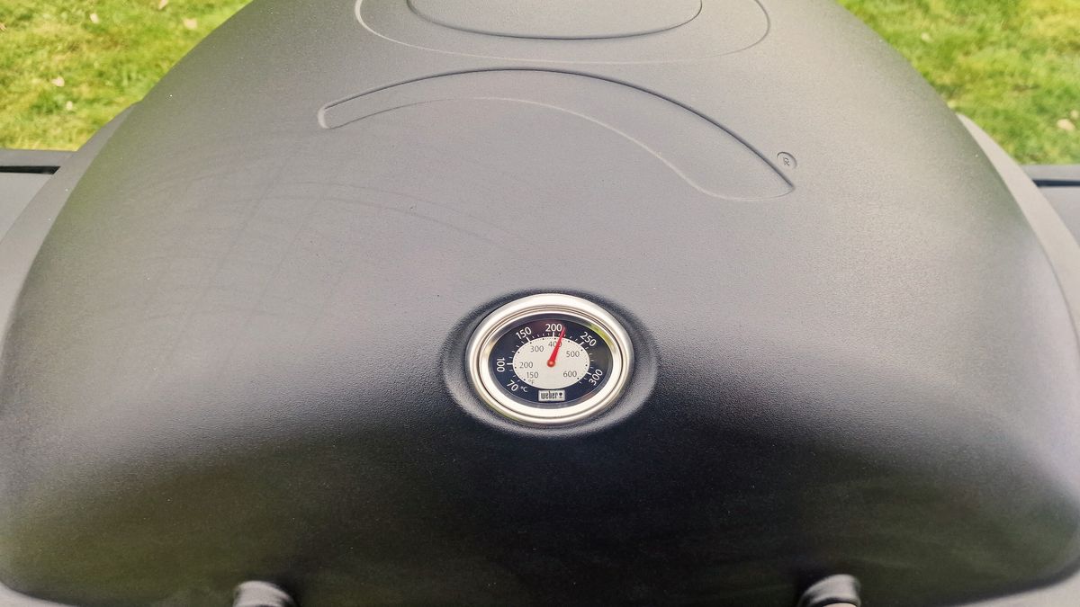 Weber Q3200 being tested in writer's home