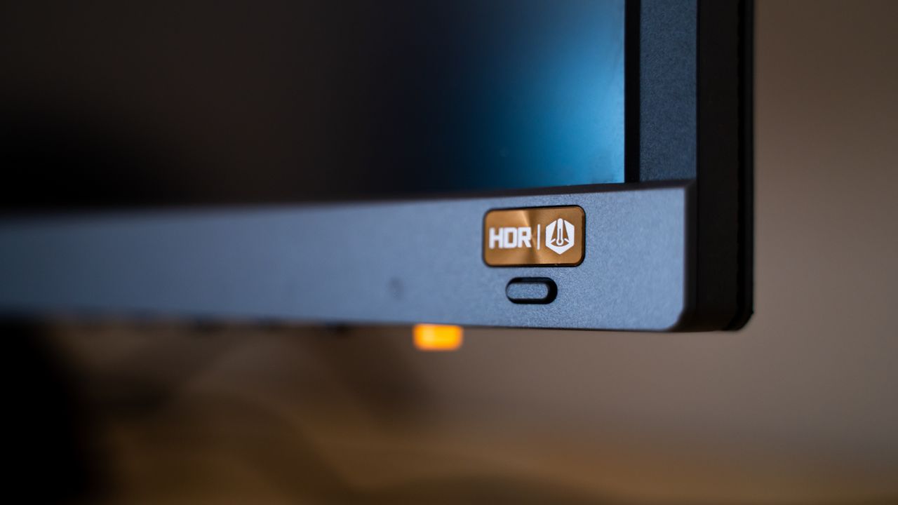 BenQ EW3270U