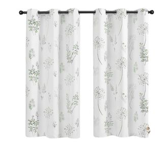 Bathroom curtains