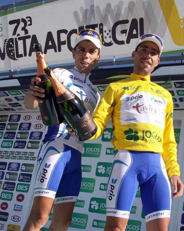 Mestre and Cardoso on the podium.