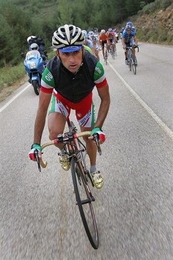 Paolo Bettini (Quick.Step) on the attack