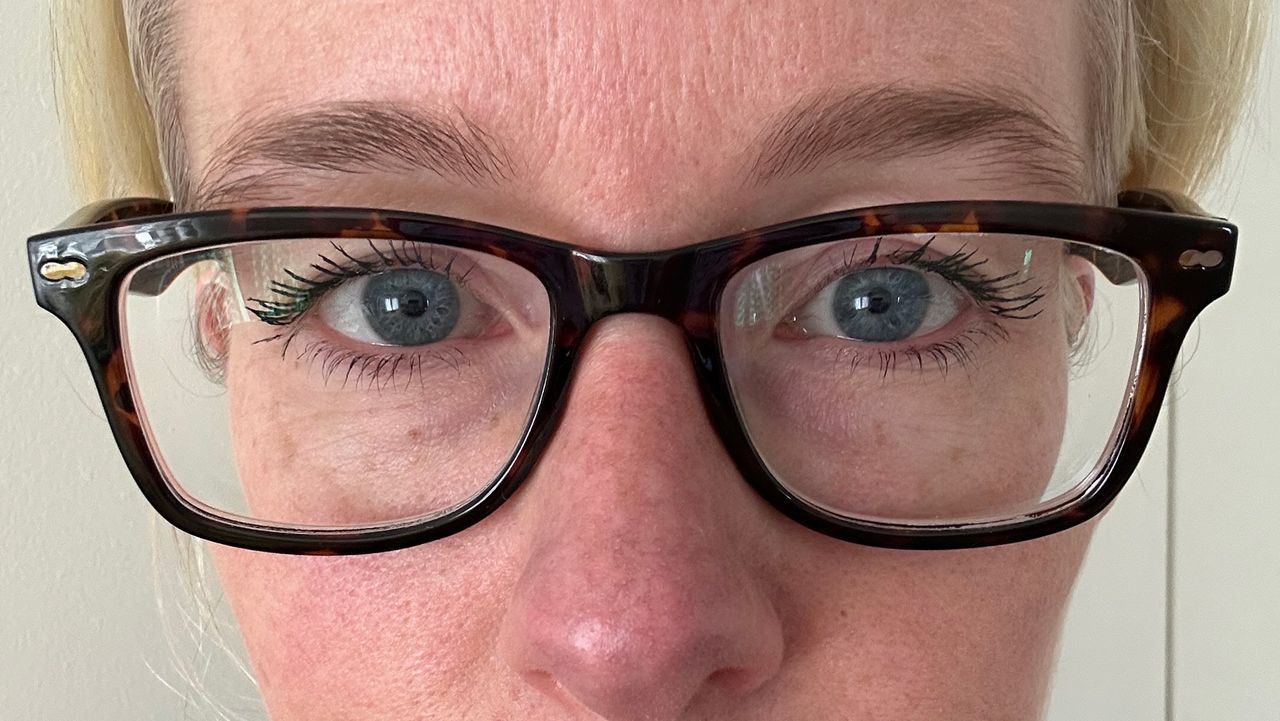 Mascara testing