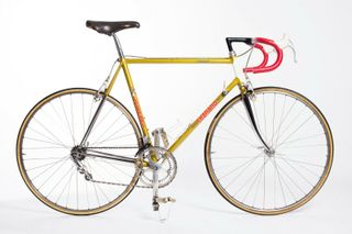 Maurizio Fondriest's spare Legnano bike from the 1988 season, available to buy on eBay
