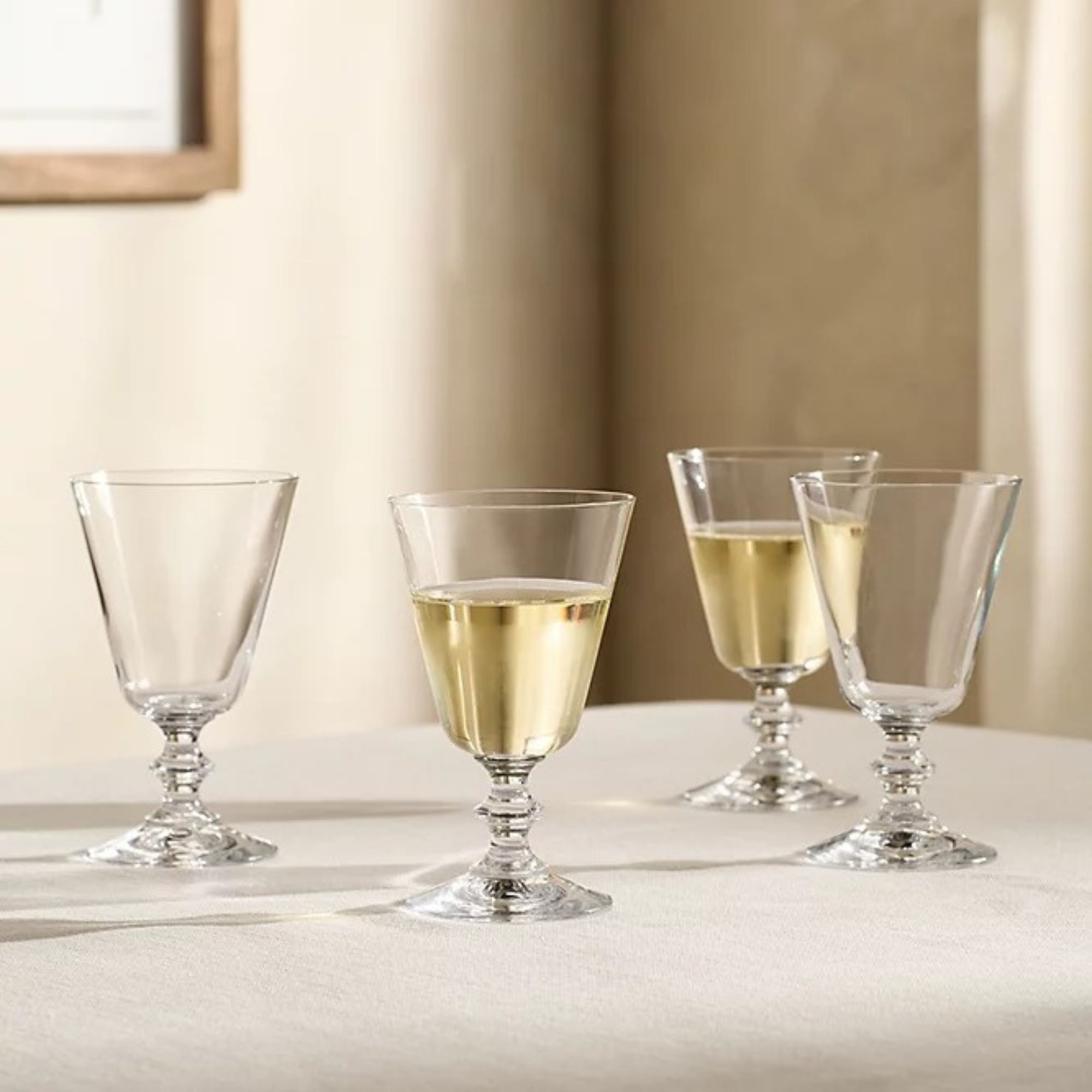 Wine glasses 