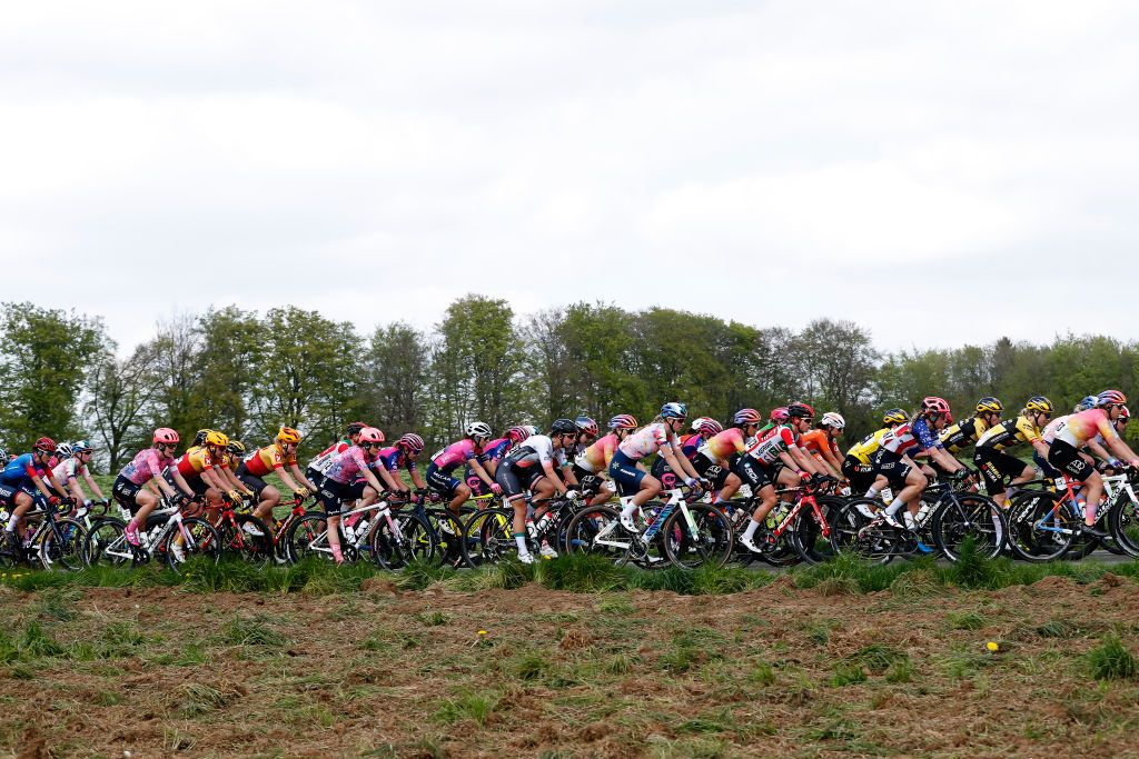 STEINFORT LUXEMBOURG APRIL 30 A general view of the peloton competing during the 14th Ceratizit Festival Elsy Jacobs 2022 Stage 1 a 1214km stage from Steinfort to Steinfort felsy on April 30 2022 in Steinfort Luxembourg Photo by Bas CzerwinskiGetty Images