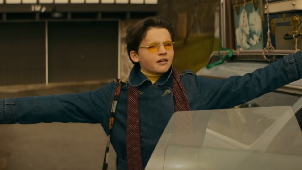 Benjamin Evan Ainsworth in Everything's Going To Be Great