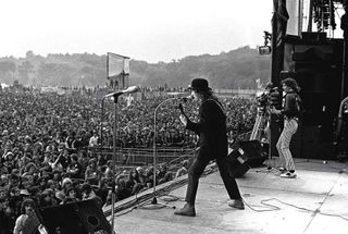 Slade onstage at Reading 1980