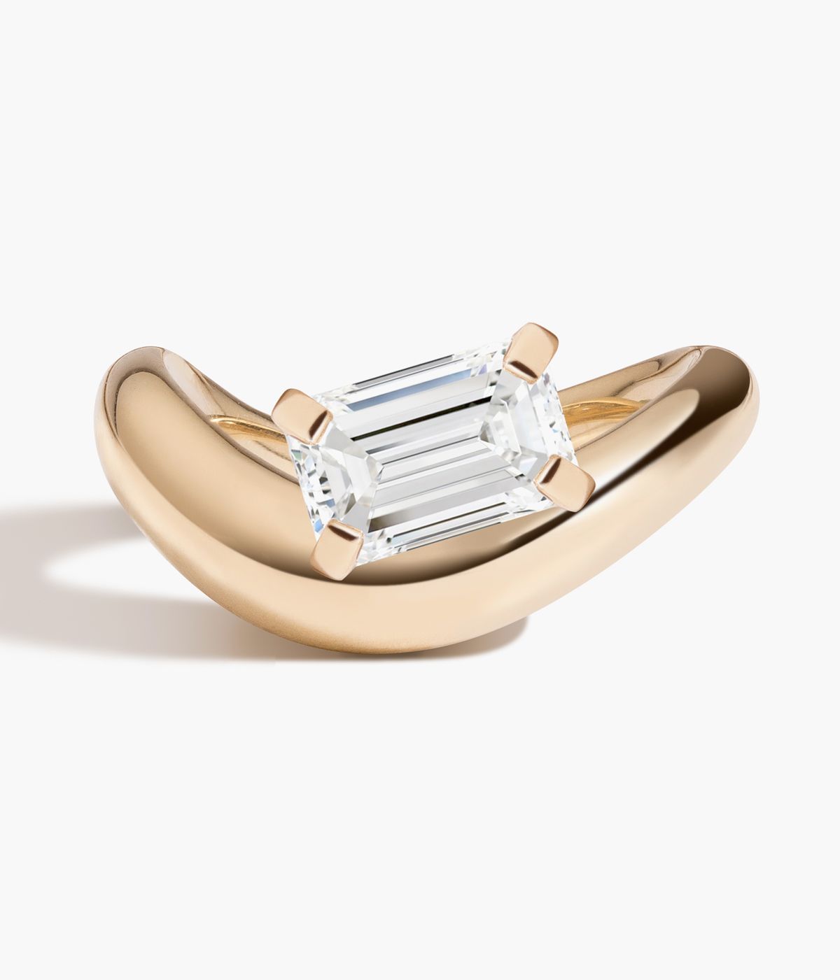 diamond ring close up, in yellow gold