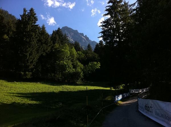 The mountains offer plenty of eye candy.