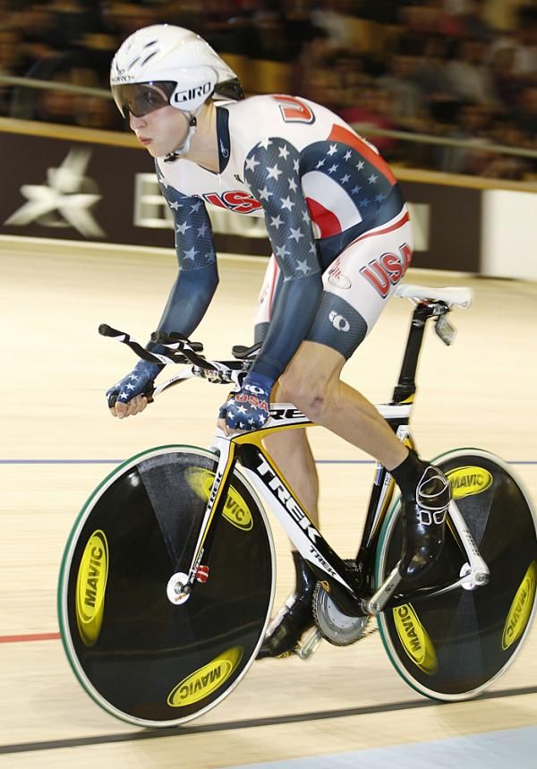 American Taylor Phinney sets of on his gold medal winning ride.