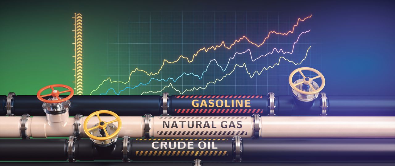 MoneyWireDaily — Energy Leads S&P 500 to Another New High: Stock Market Today