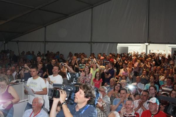 The Belgian fans packed the marquee to see the teams on stage