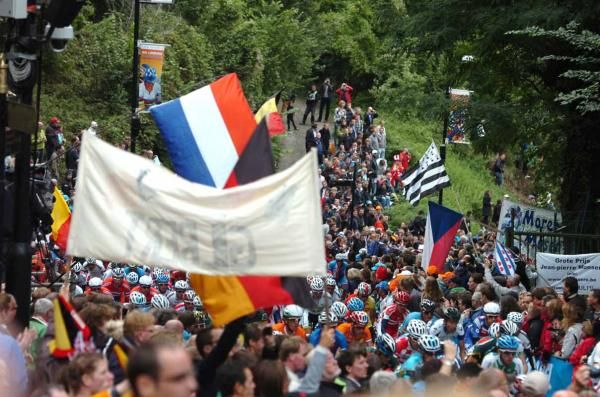 There were huge crowds on the Cauberg