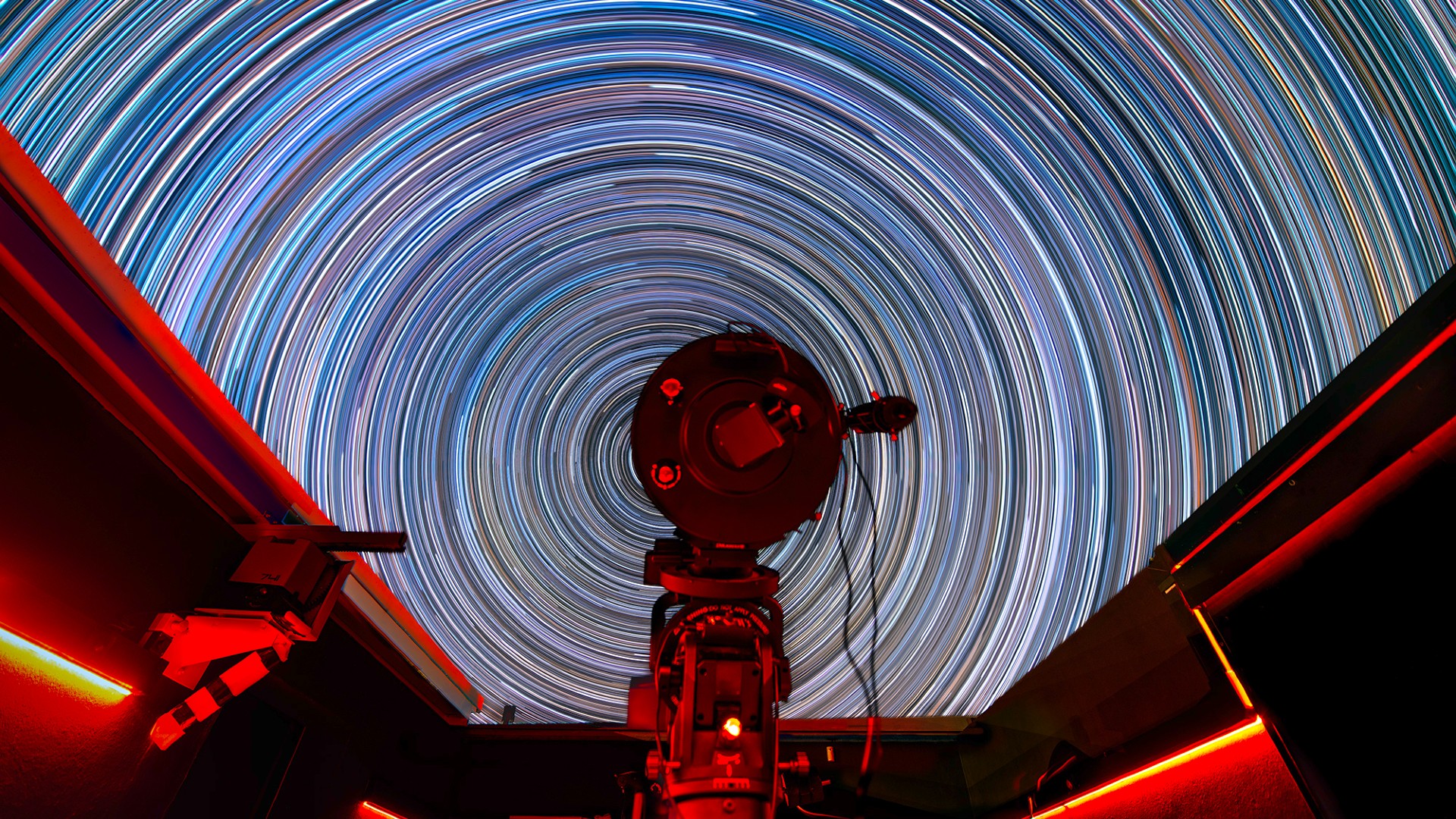 Stunning night sky time-lapse shows how colorful the stars really are (photo) Space