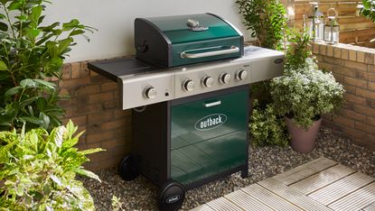 Outback charcoal clearance bbq