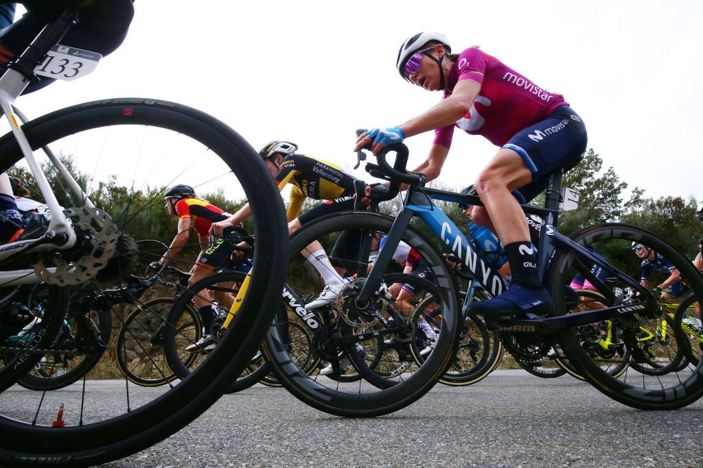 A RUA SPAIN SEPTEMBER 02 Annemiek Van Vleuten of Netherlands and Movistar Team pink UCI womens worldtour leader jersey competes during the 7th Ceratizit Challenge By La Vuelta 2021 Stage 1 a 1187 stage from Estacin Invernal Cabeza de Manzaneda to A Rua ChallengeVuelta CERATIZITChallenge21 on September 02 2021 in A Rua Spain Photo by Gonzalo Arroyo MorenoGetty Images