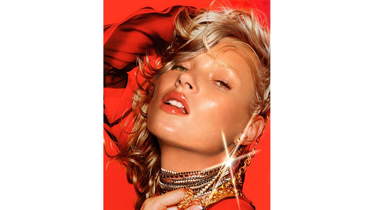 1._kate_moss_by_nick_knight_vogue_uk_september_2000._courtesy_of_nick_knight.jpg