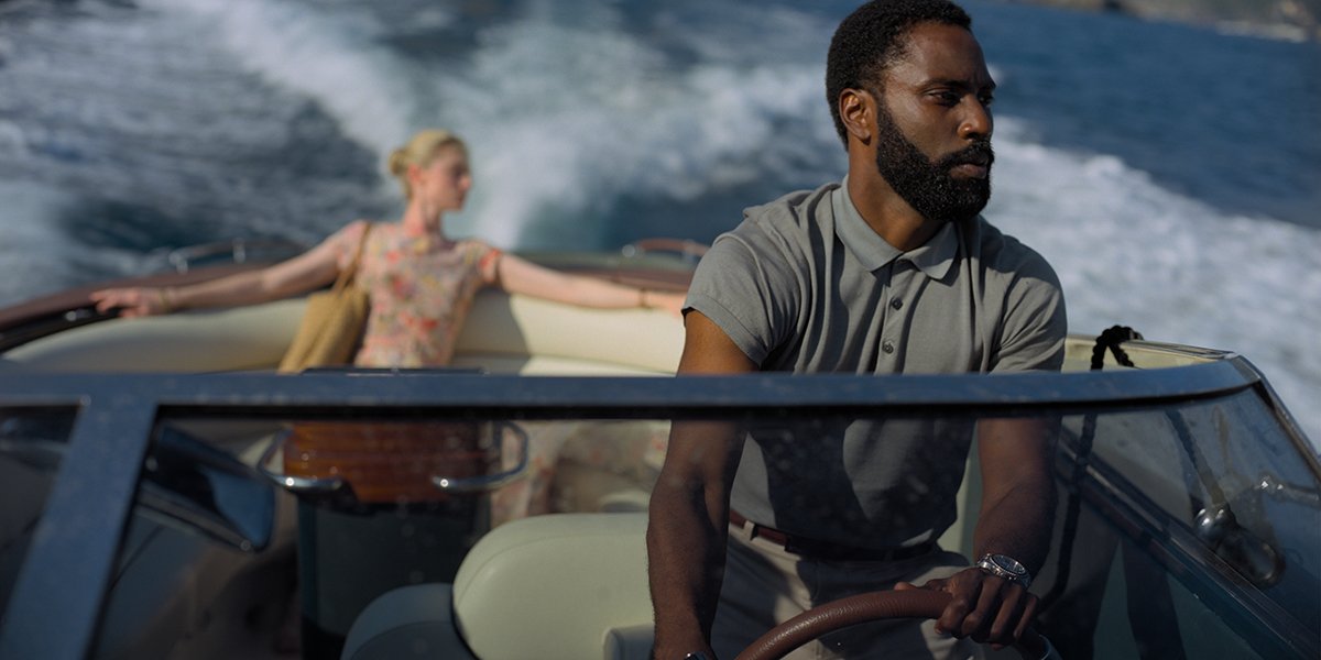 John David Washington and Elizabeth Debicki in Tenet