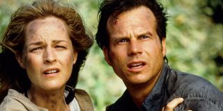 Twister Helen Hunt and Bill Paxton looking at oncoming disaster