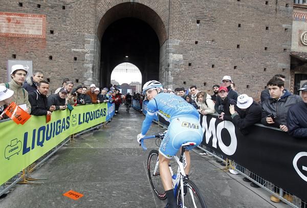 Marco Frapporti (Colnago - CSF) rides to the start.