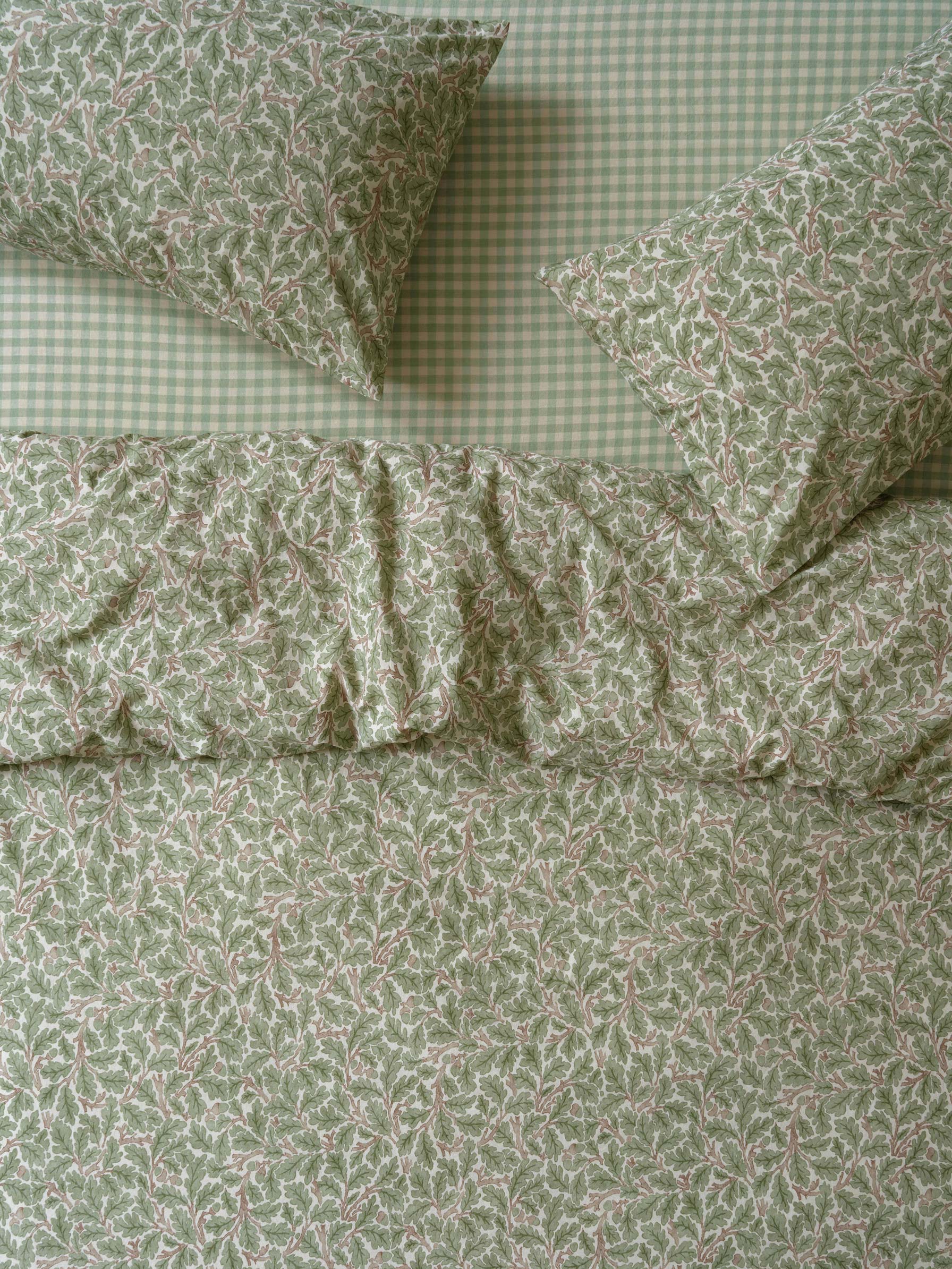 Leafy Arbour Oak Washed Cotton Percale Duvet Cover