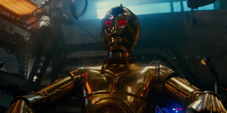 Red eyes C3PO in Star Wars: Rise of Skywalker