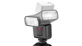 Metz mecablitz M360 - bounce head with full tilt and rotate control