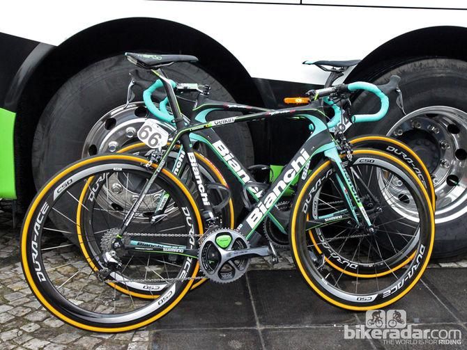 Sep Vanmarcke's (Belkin) Bianchi Infinito CV for Ronde van Vlaanderen