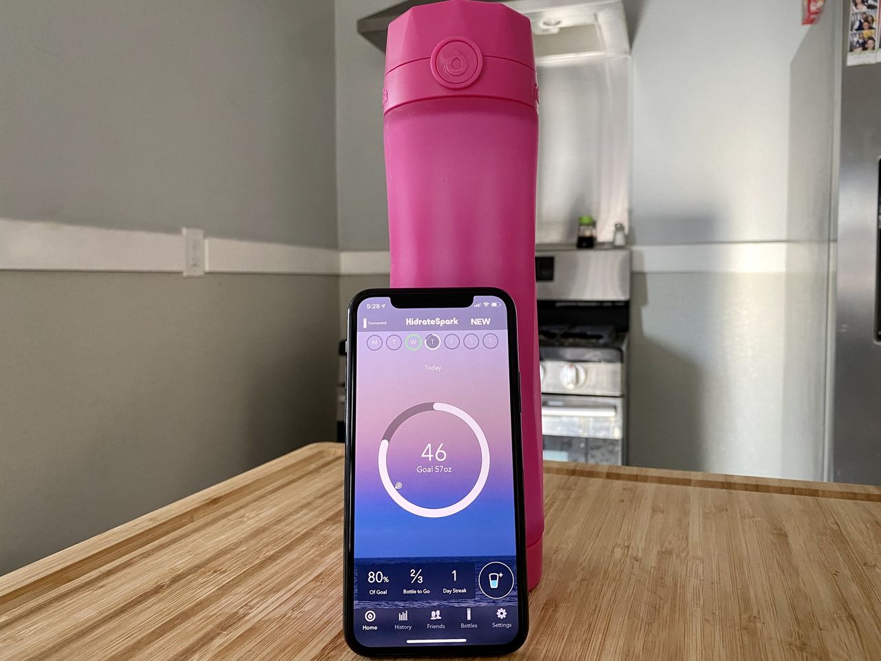 Hidratespark 3 Smart Water Bottle Hero