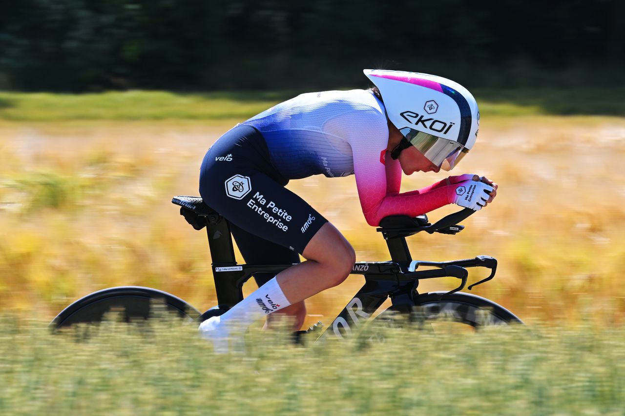 Célia Le Mouël shocks the favourites to triumph in women's elite time trial at French National Championships