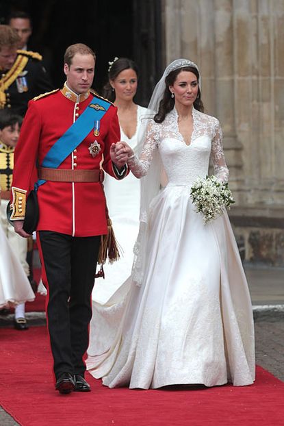 Kate Middleton's wedding dress | Kate Middleton Sarah Burton wedding ...